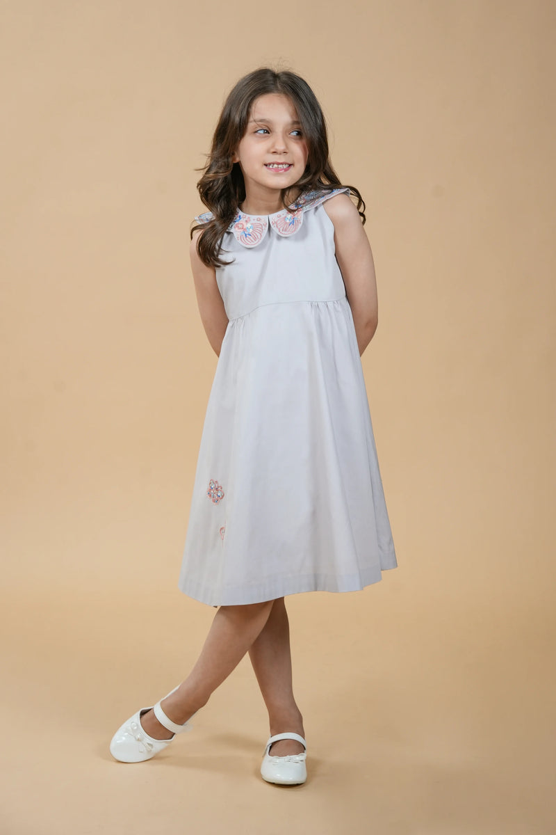 Lullaby | Pure cotton dress with hand-embroidered butterfly motifs
